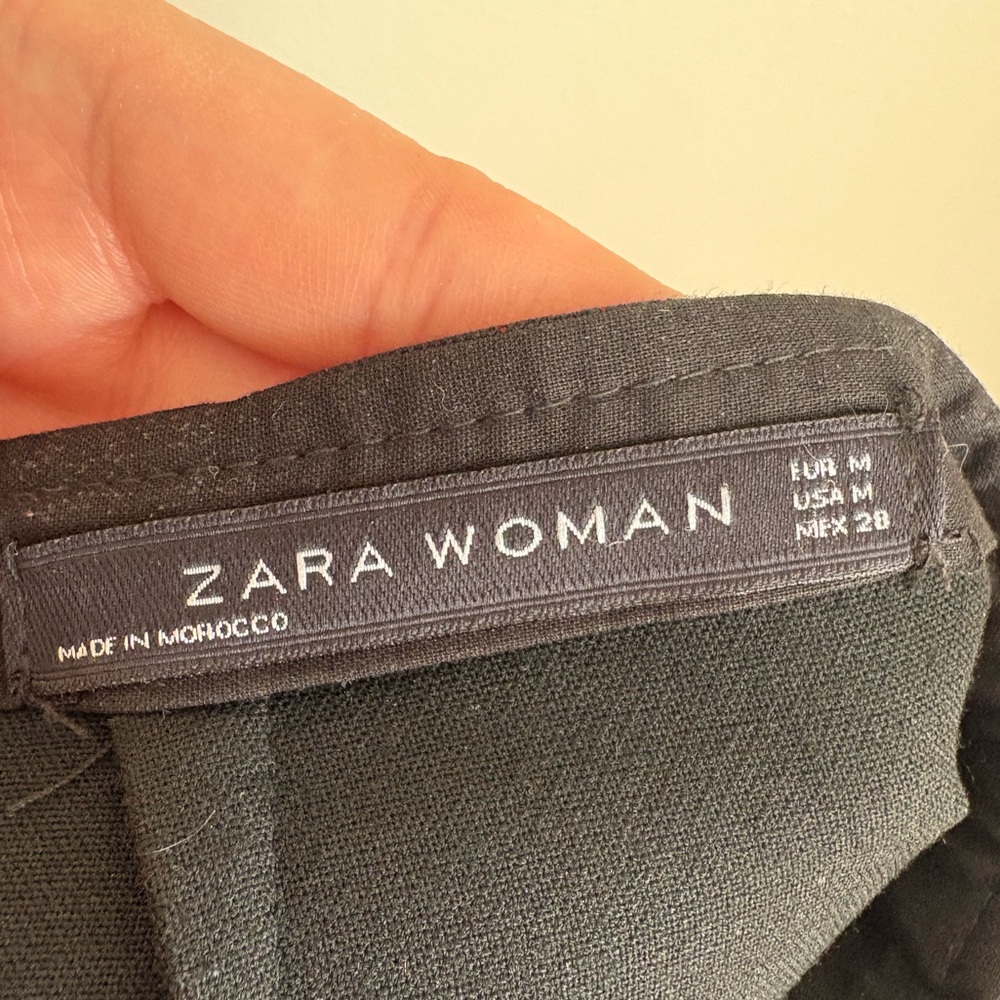 ZARA Navy Tartan Plaid Zipper Mini Skirt Sz M Grunge Whimsygoth Goth Concert - Picture 4 of 4